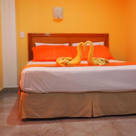Hostal Espana Пуерто-Айора Екстер'єр фото
