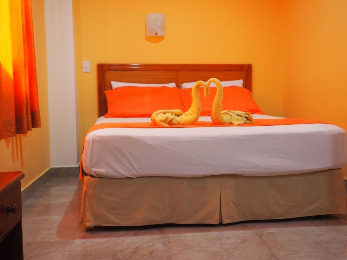Hostal Espana Пуерто-Айора Екстер'єр фото