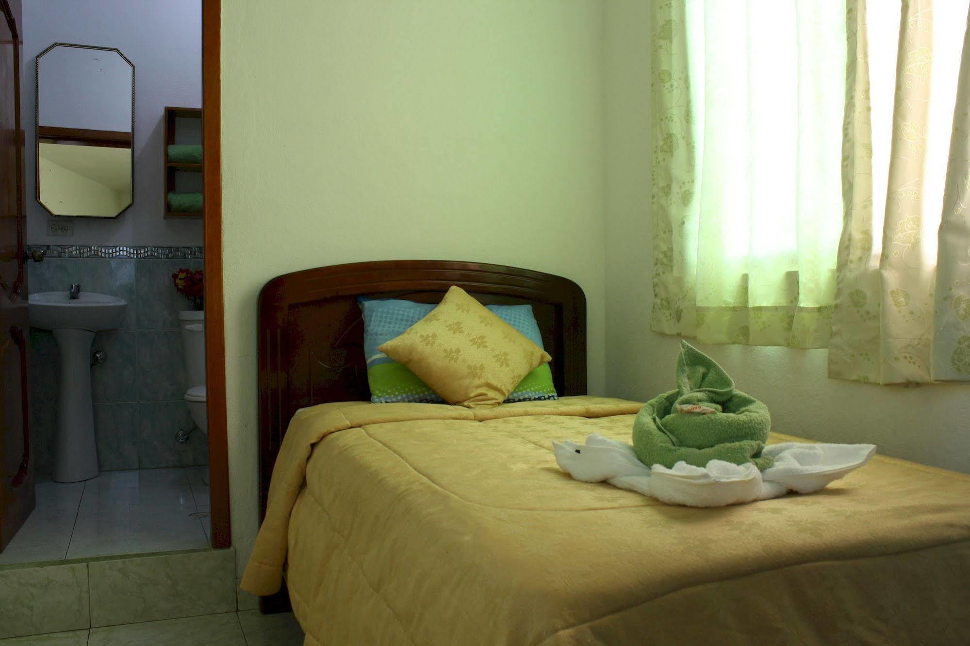 Hostal Espana Пуерто-Айора Екстер'єр фото